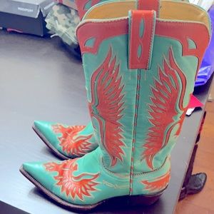Gently used Old Gringo women’s cowboy boots